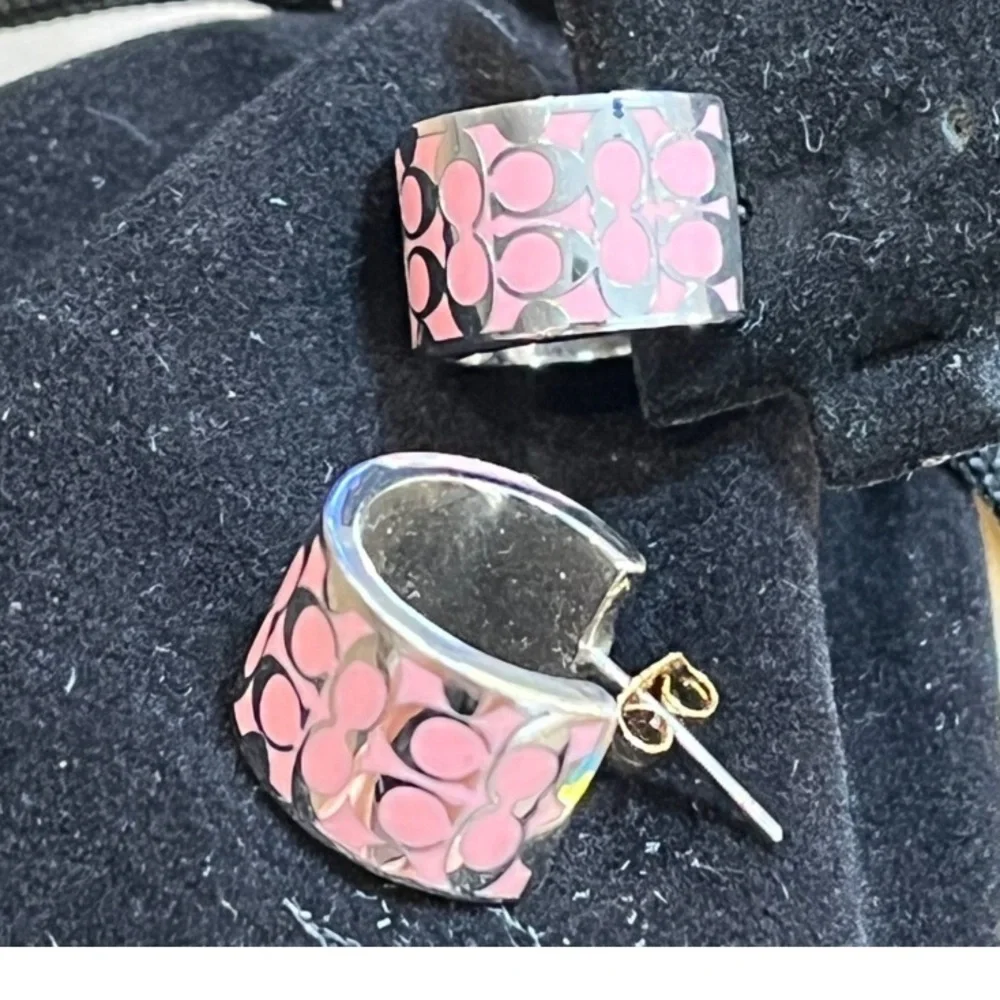 Coach Signature C Bangle Bracelet & Earrings - Silver and Pink - EUC